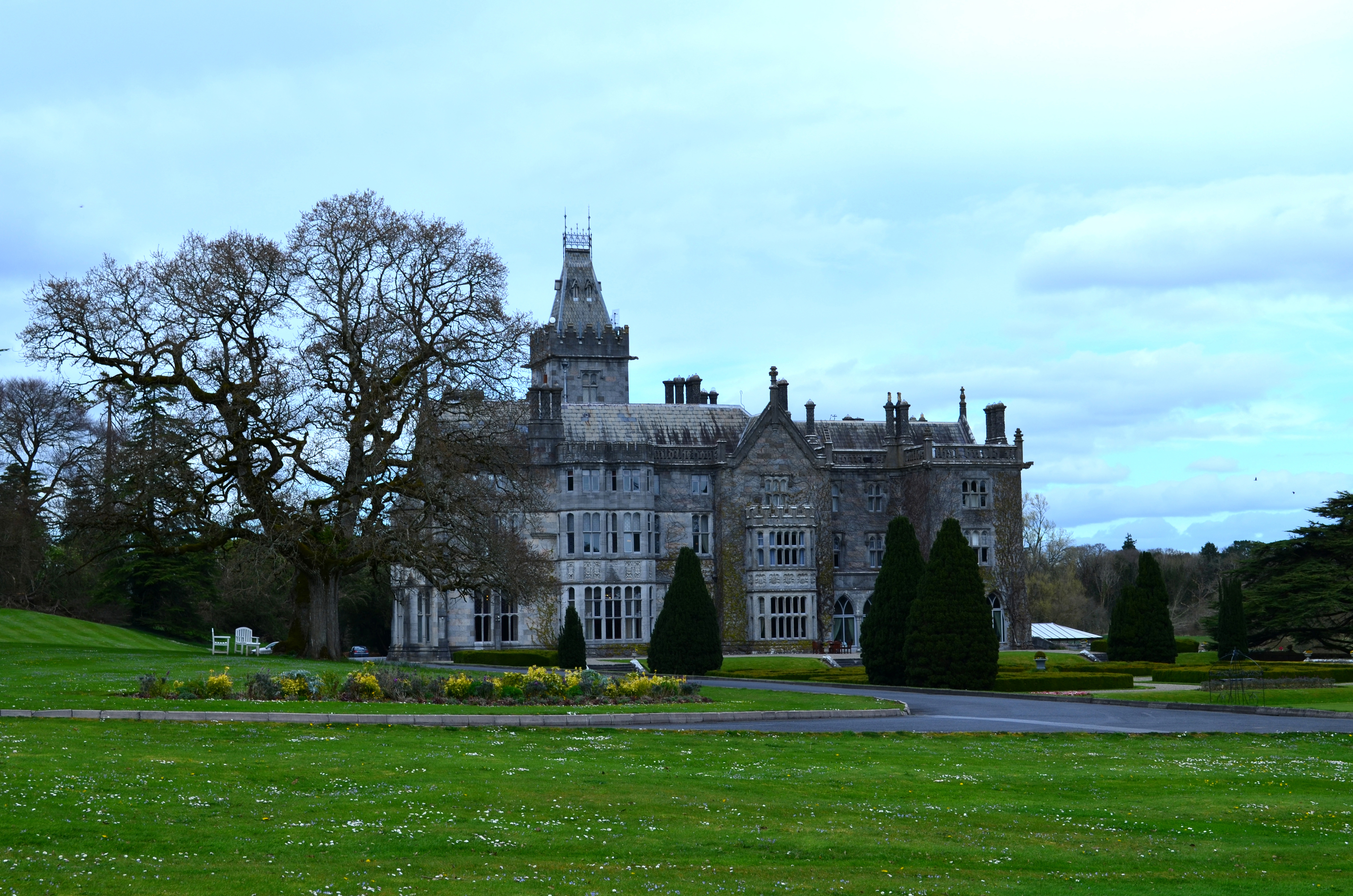 amazing-landscape-surrounding-adare-manor-ireland